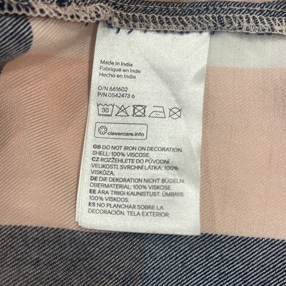 H&M Pink Plaid Button Front Shirt Size 2 - Picture 8 of 9